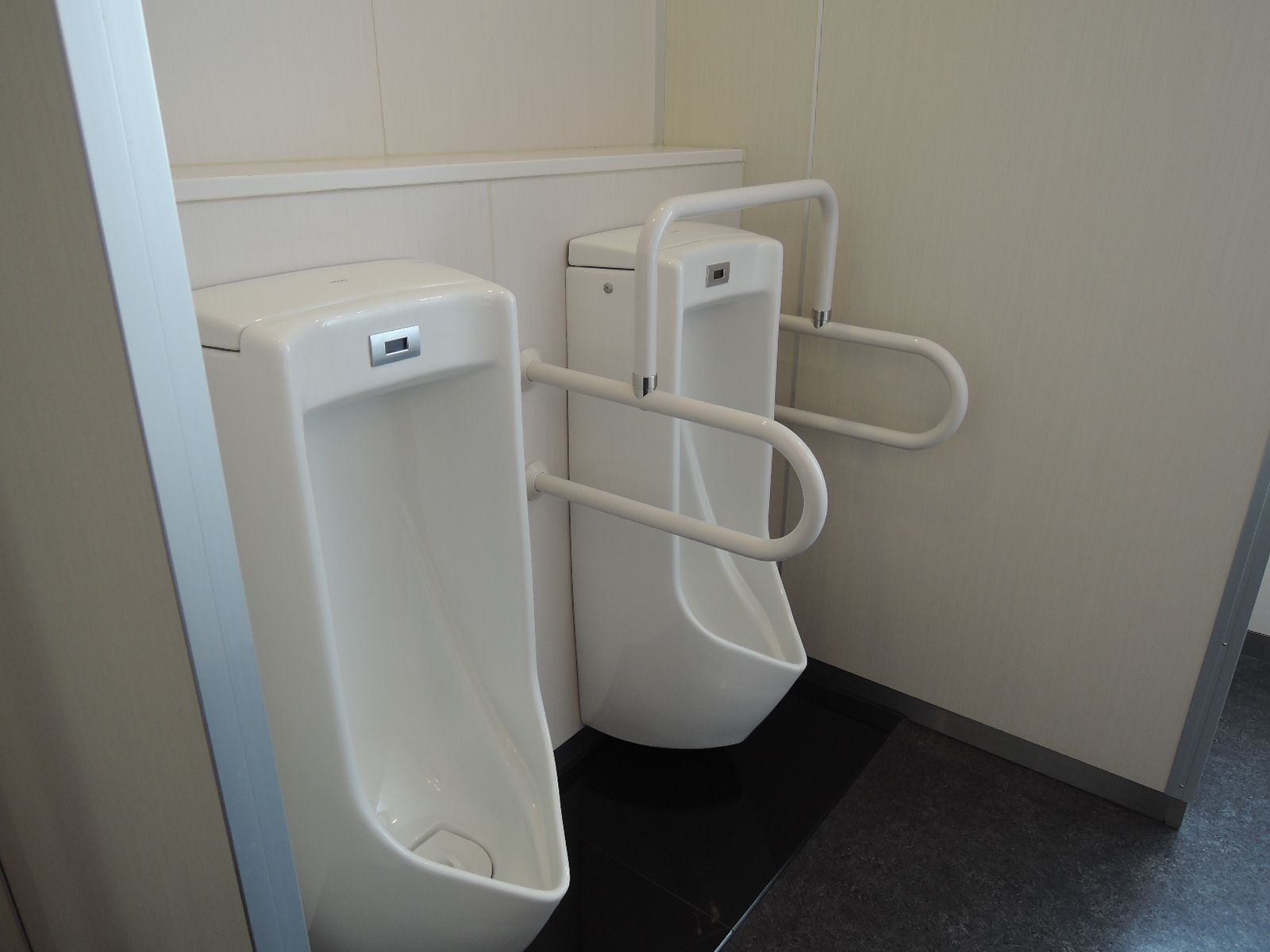男性用お手洗い