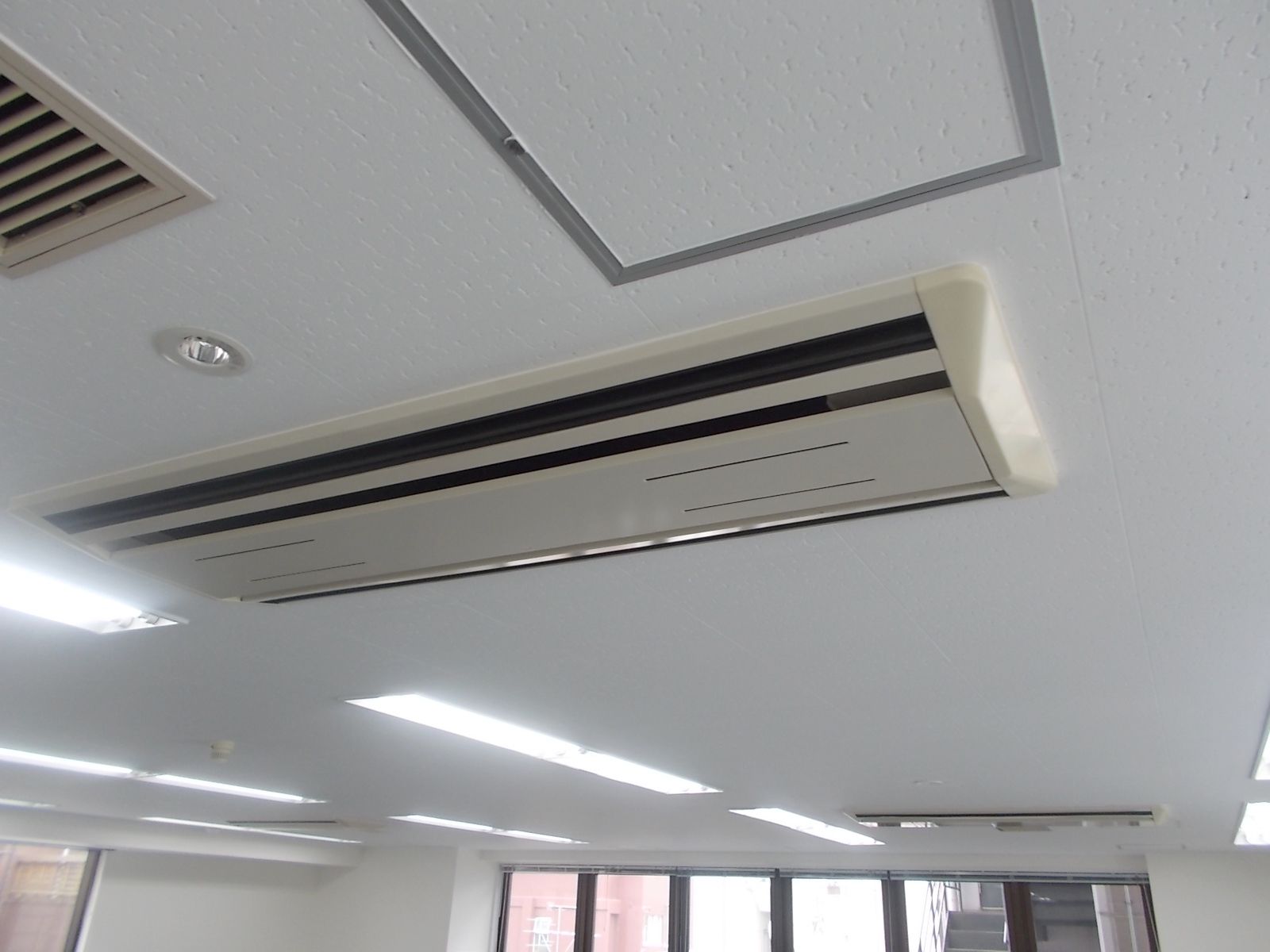 空調吹き出し口