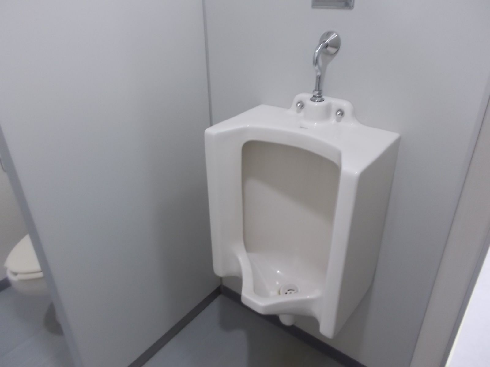 男性用トイレ