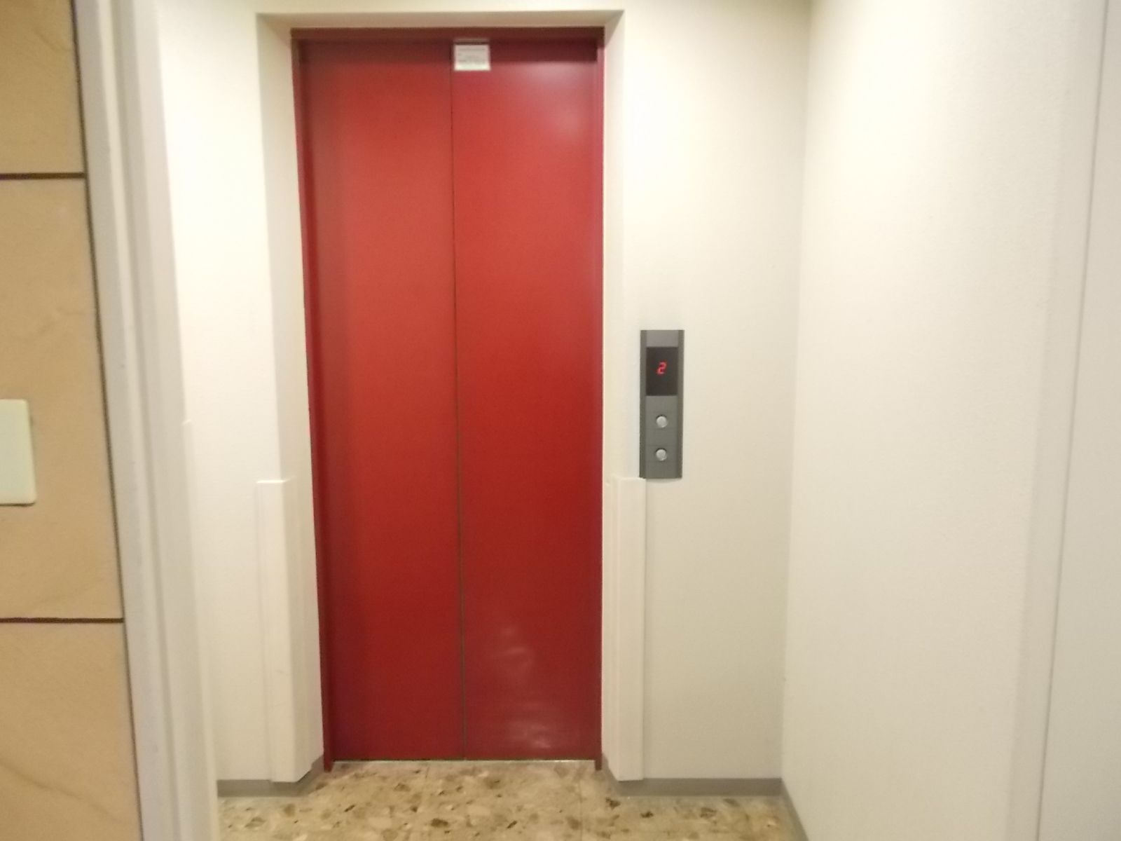 エレベーター