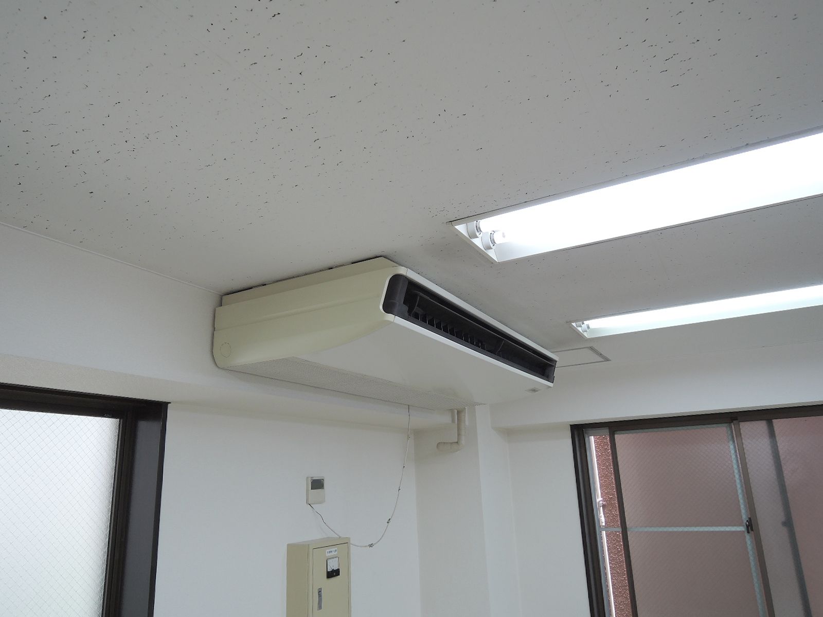 空調
