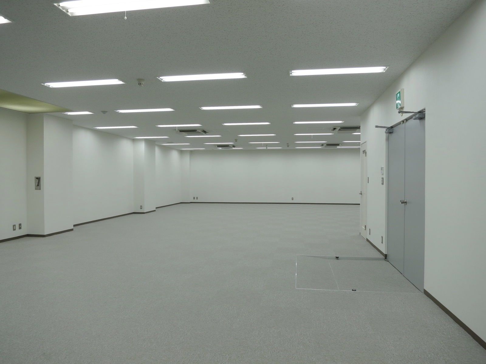 別角度の様子