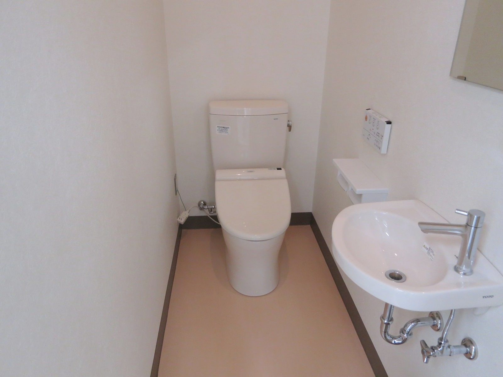 トイレ個室