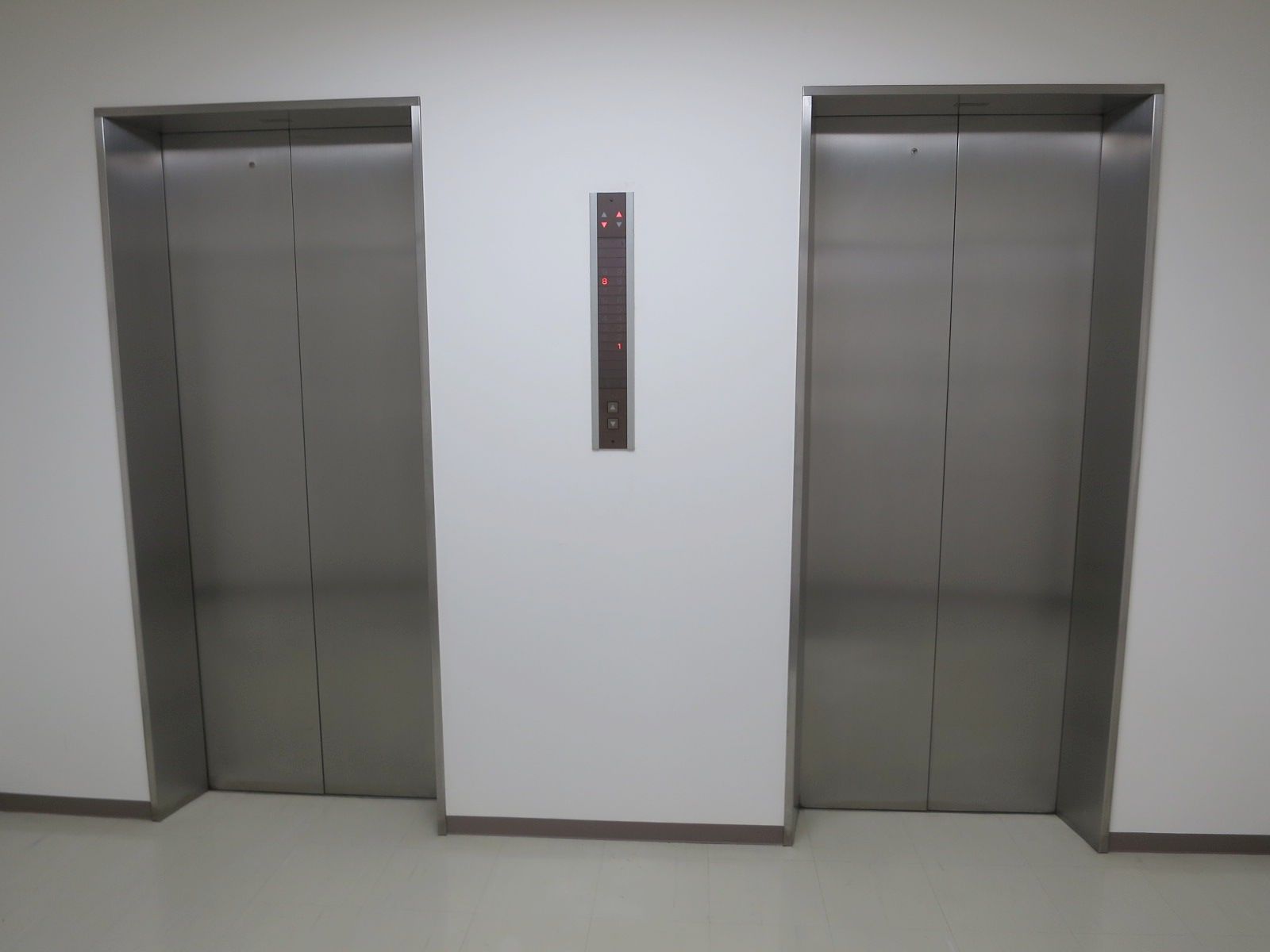 エレベーターホール