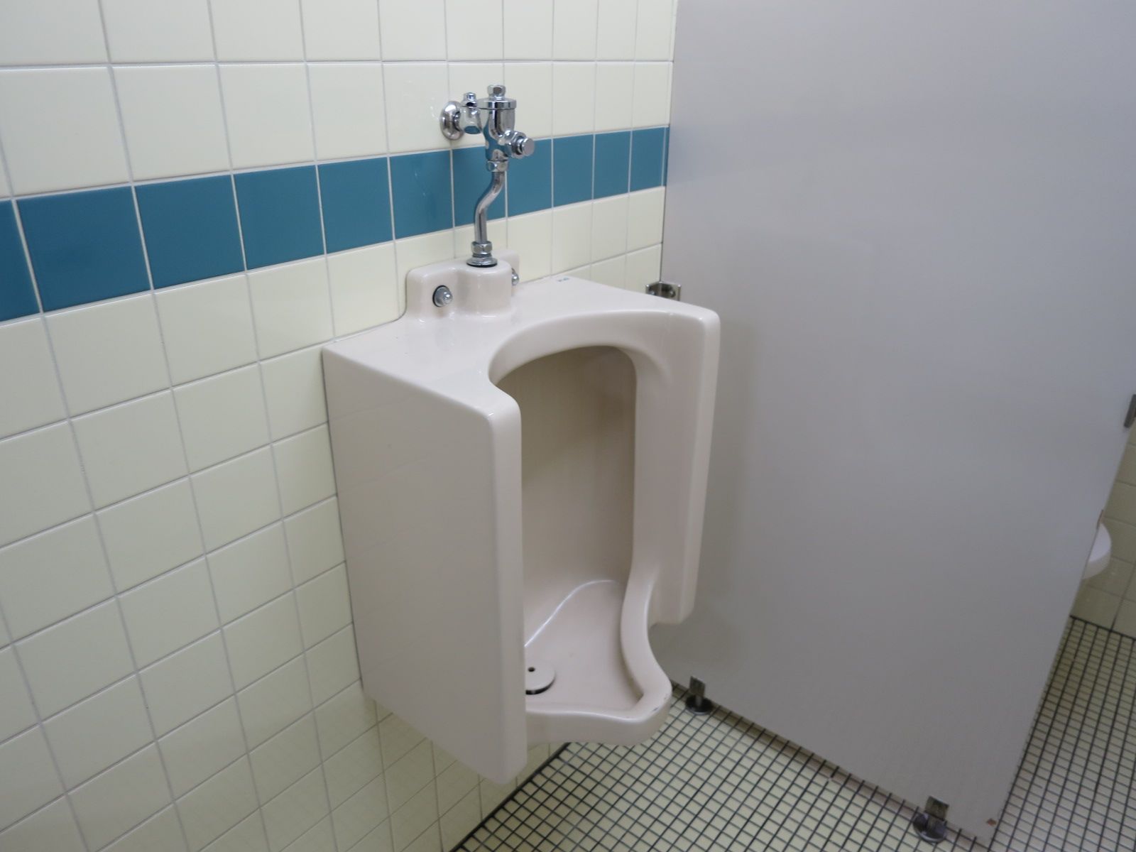 男性用トイレ