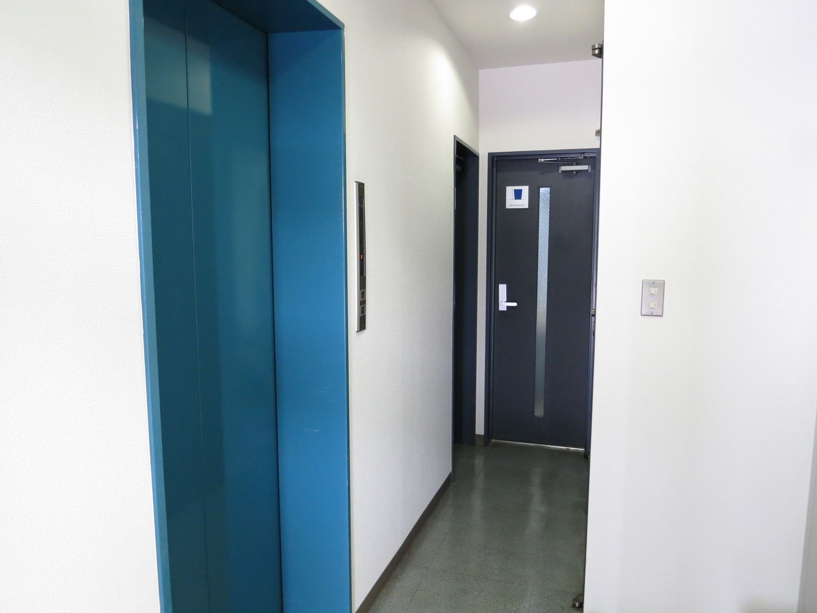エレベーターホール