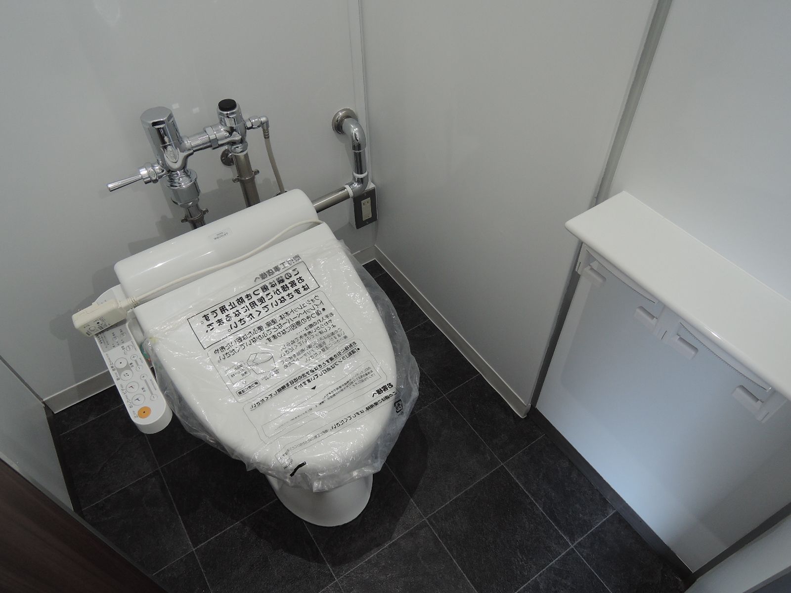 トイレ個室