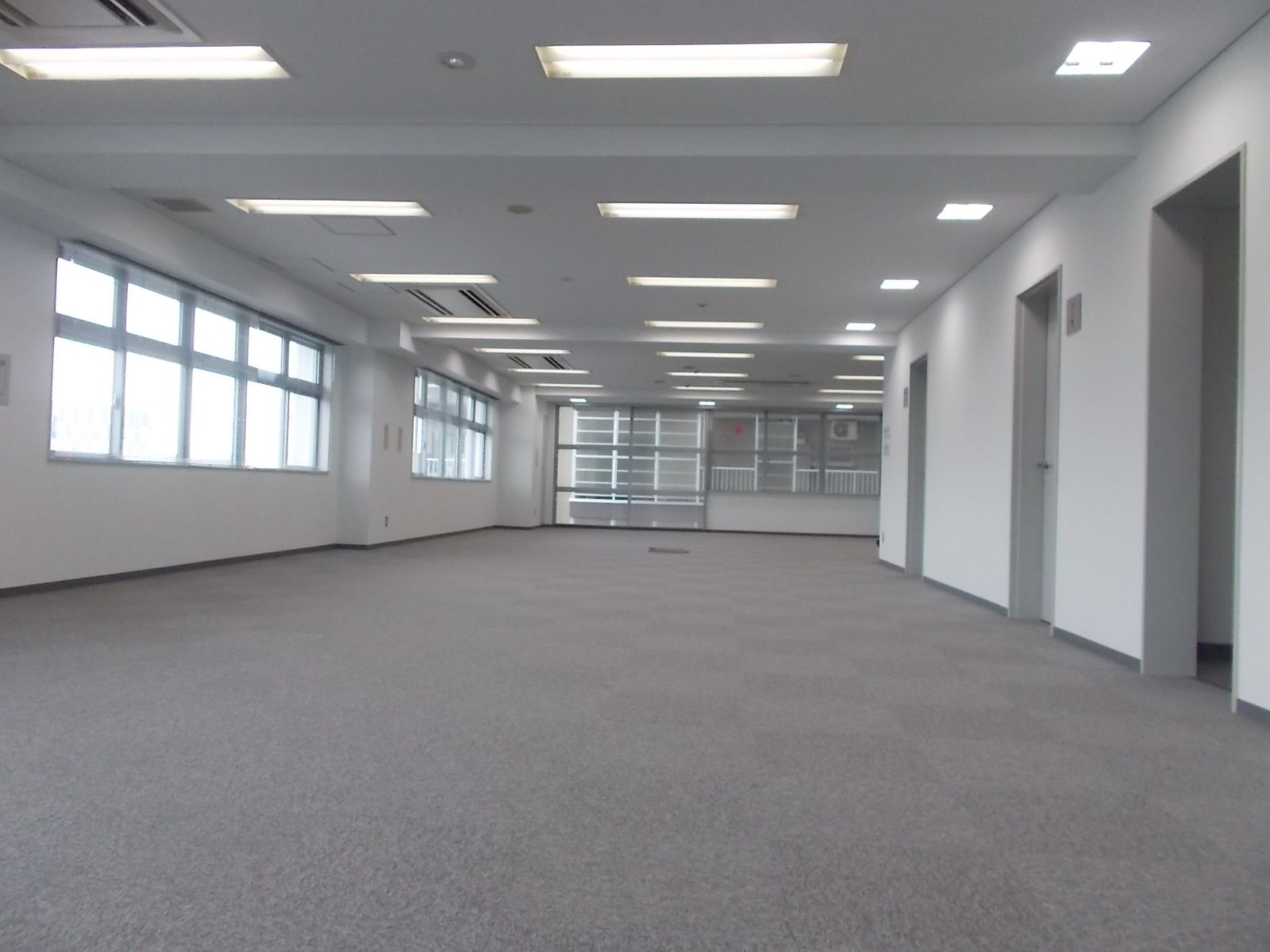 オフィス室内参考画像（5階）