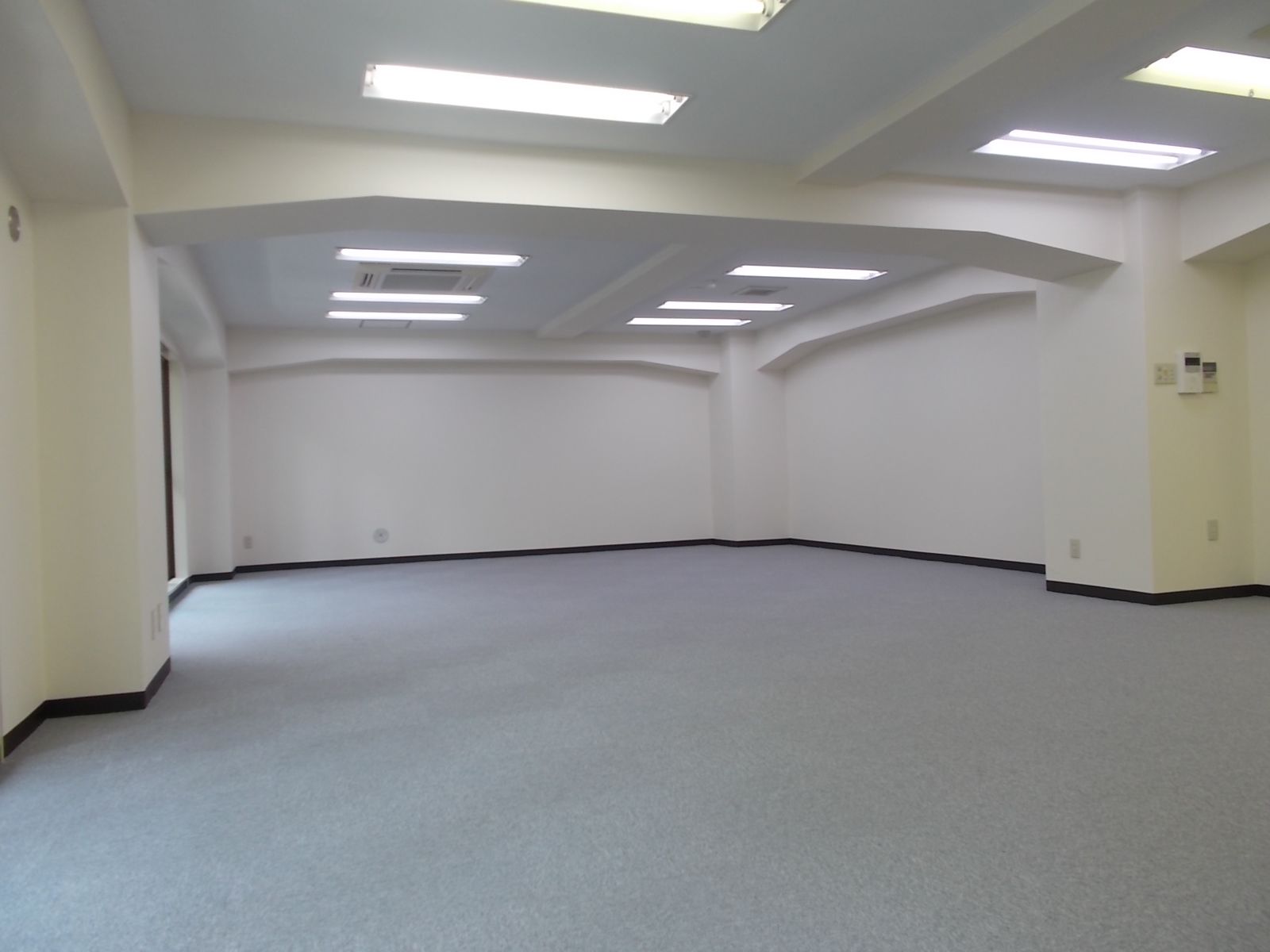 オフィス室内参考画像（※2階）