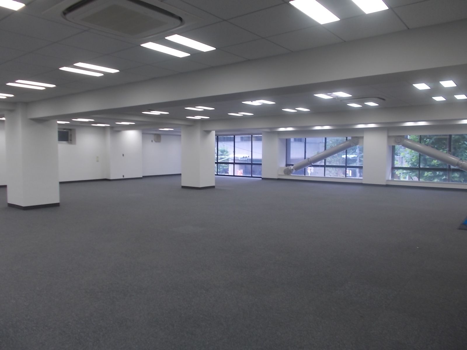 オフィス室内参考画像（※2階）