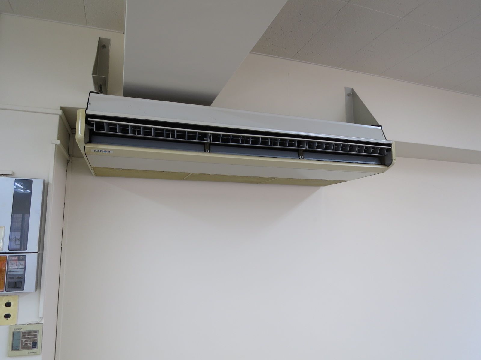 空調機器