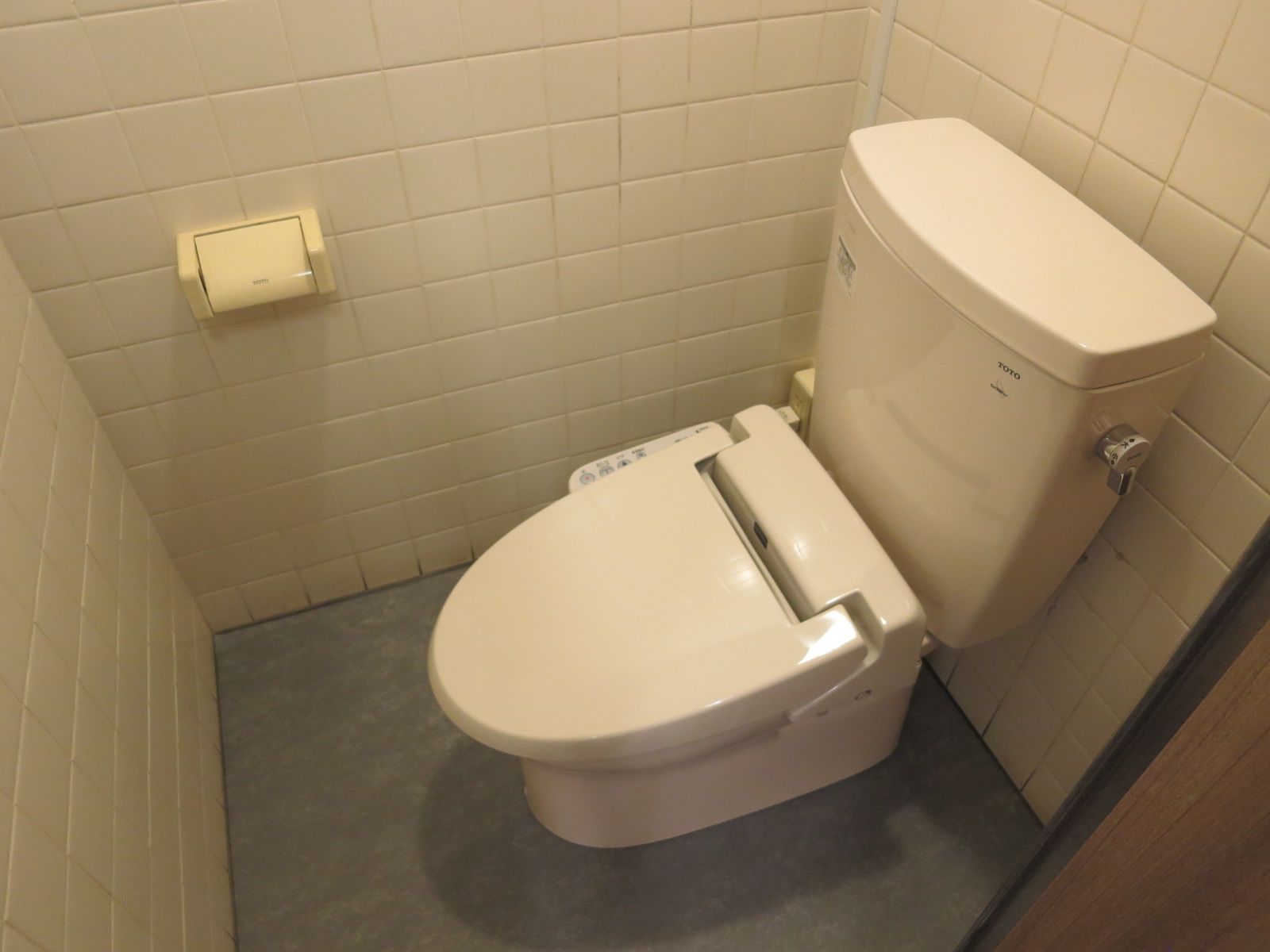 トイレ個室