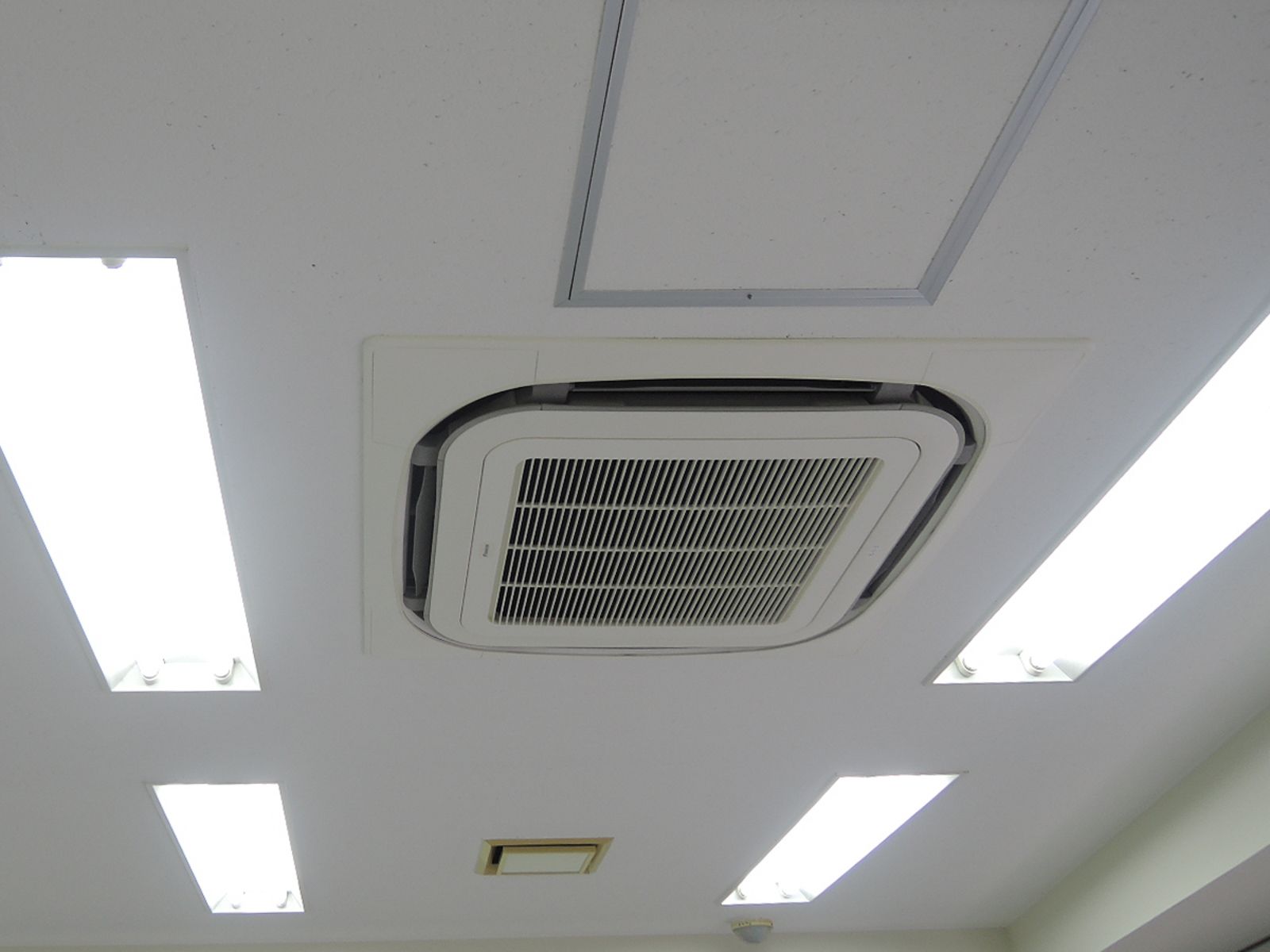 空調