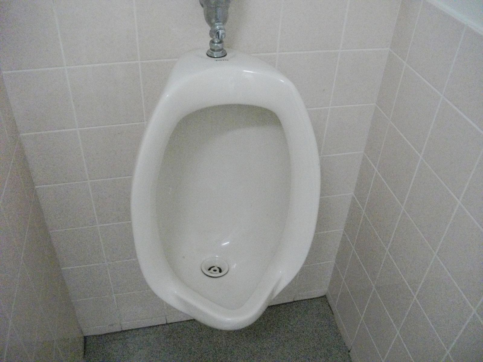男性用トイレ