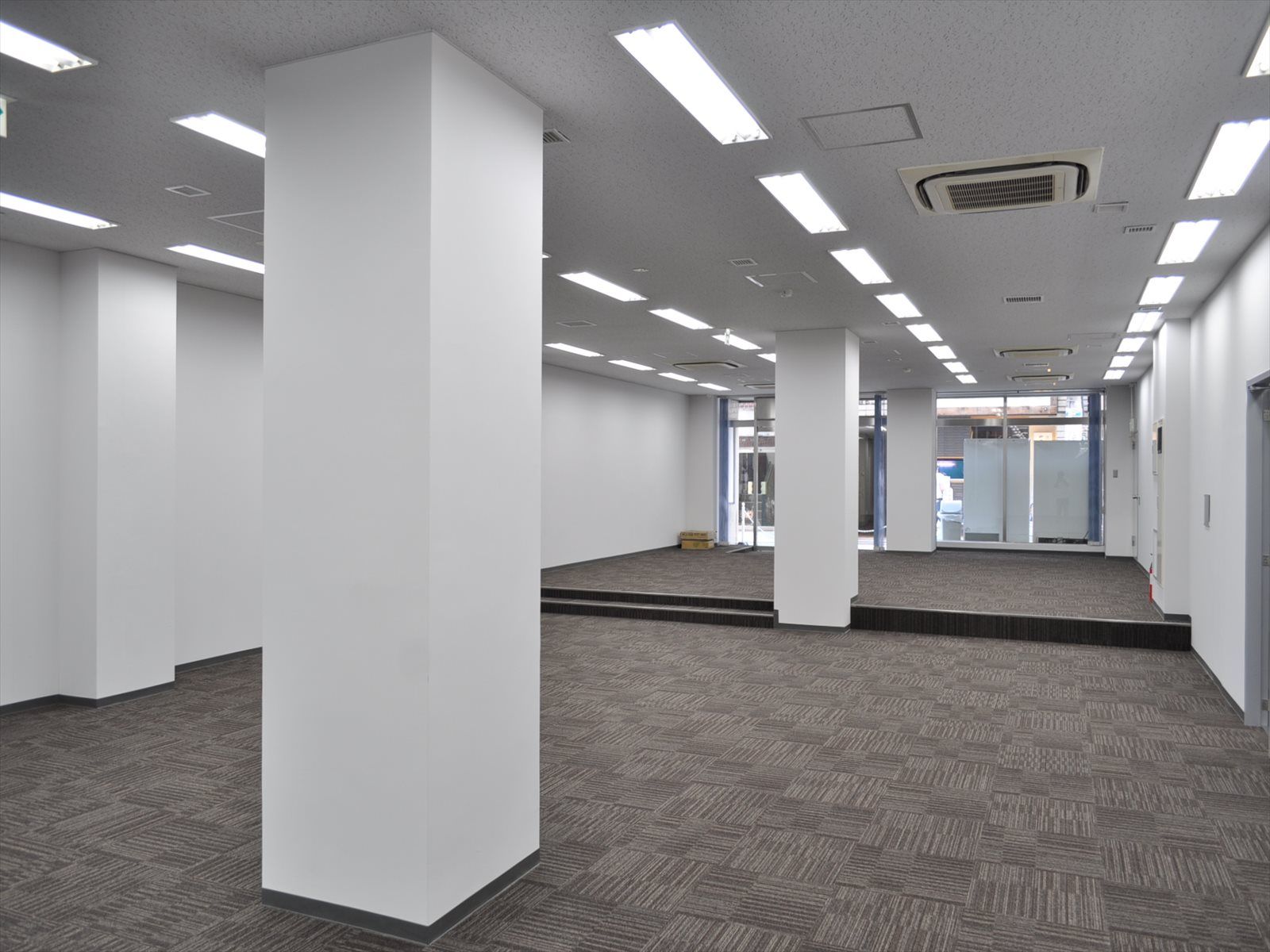 オフィスにある柱（※1階）