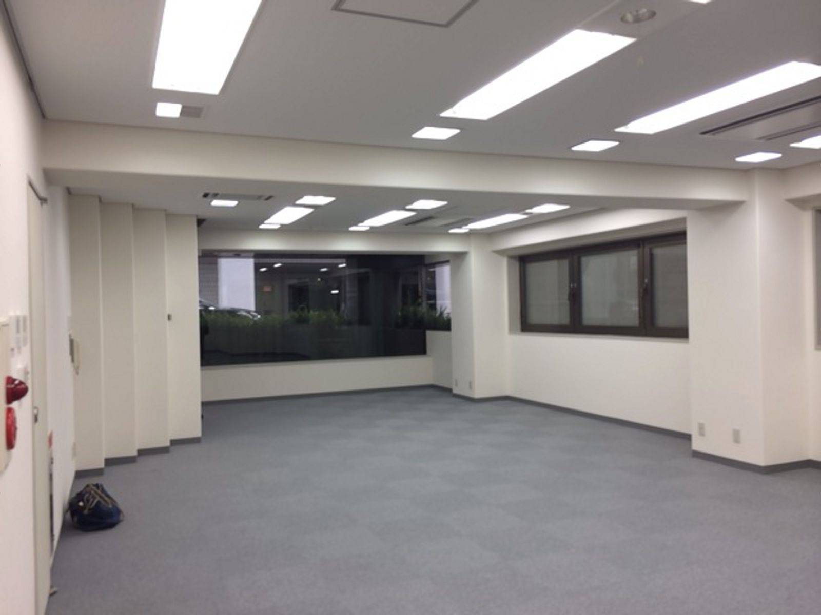 オフィス室内参考画像