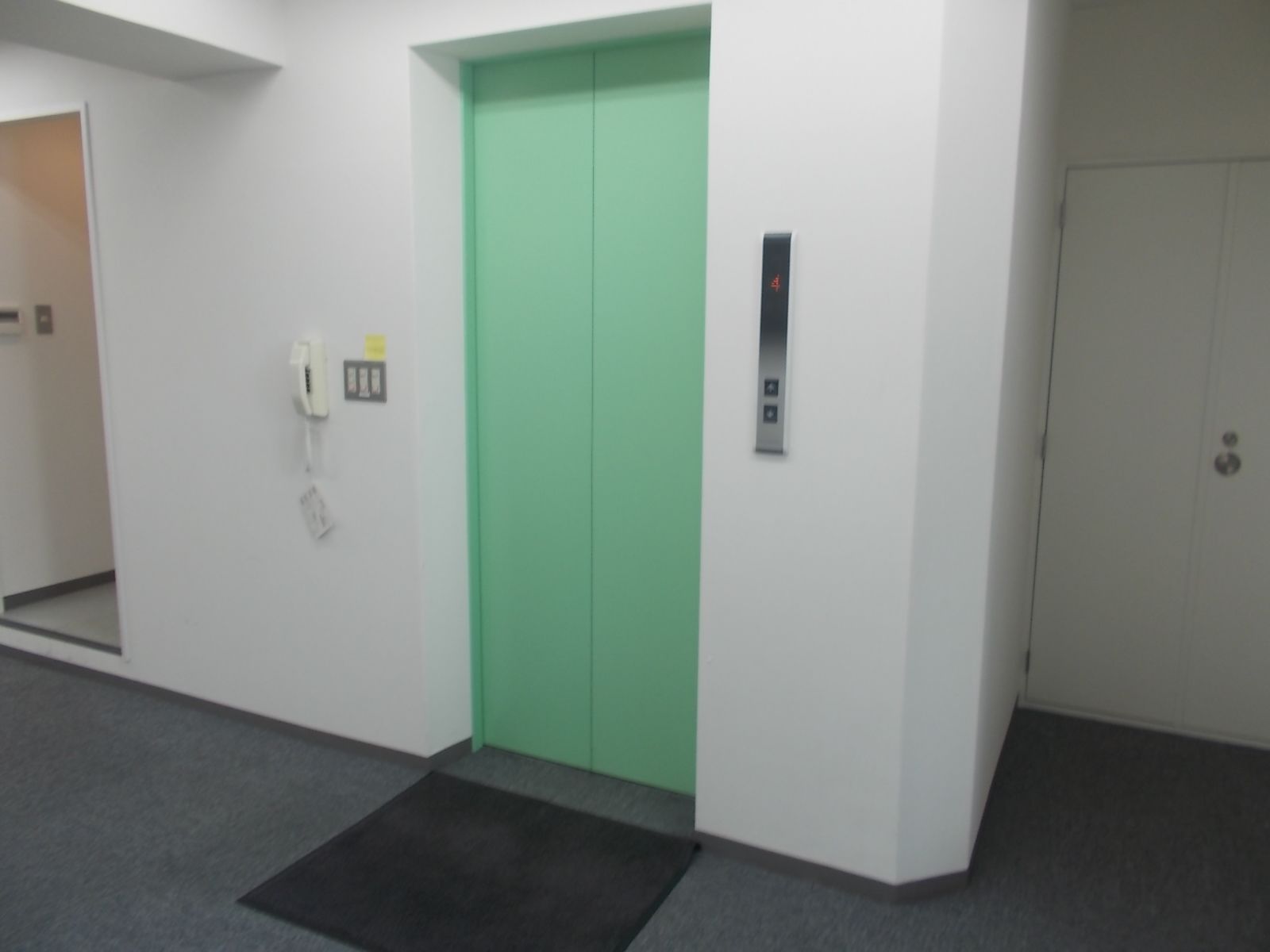 エレベーター