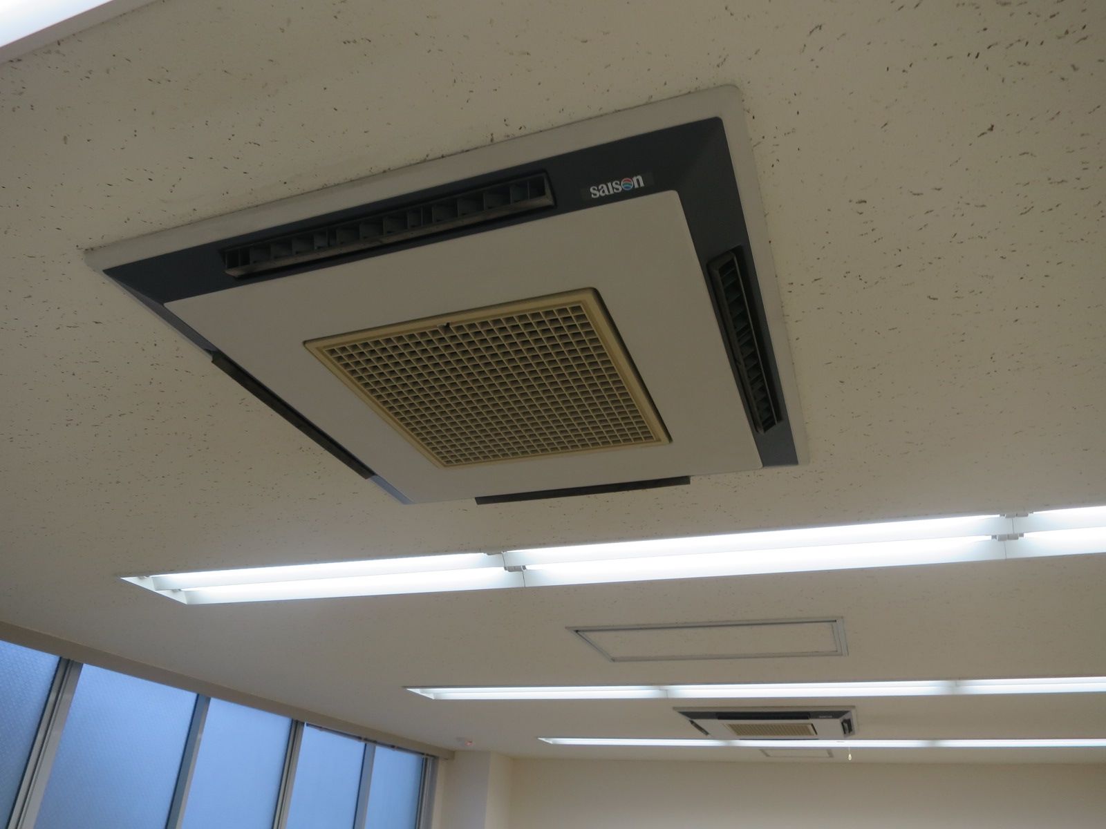 空調機器