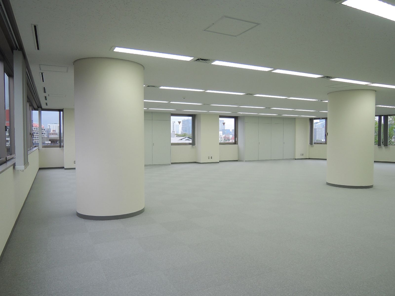 別角度の様子