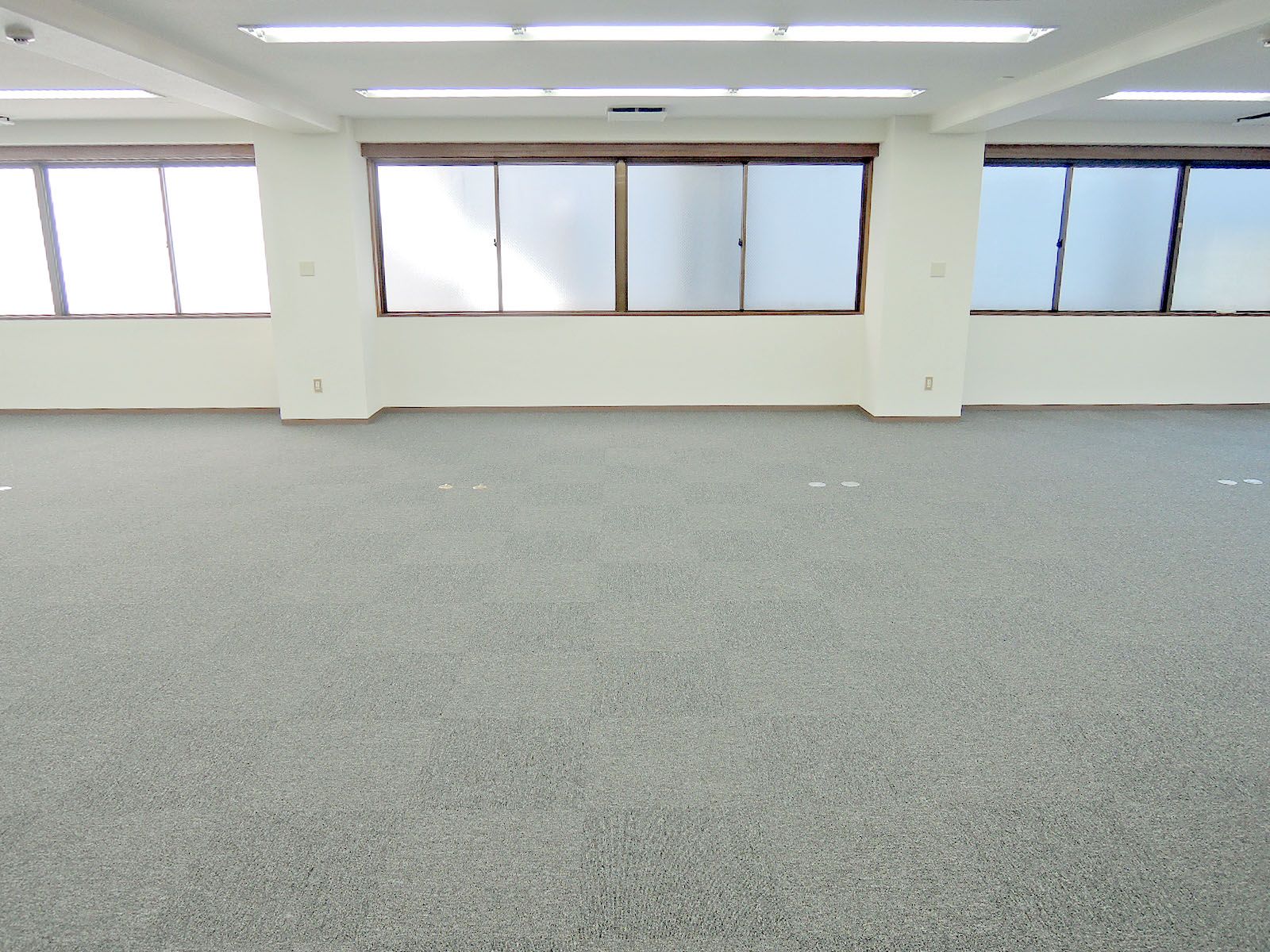 奥行き十分なオフィス（※2階）