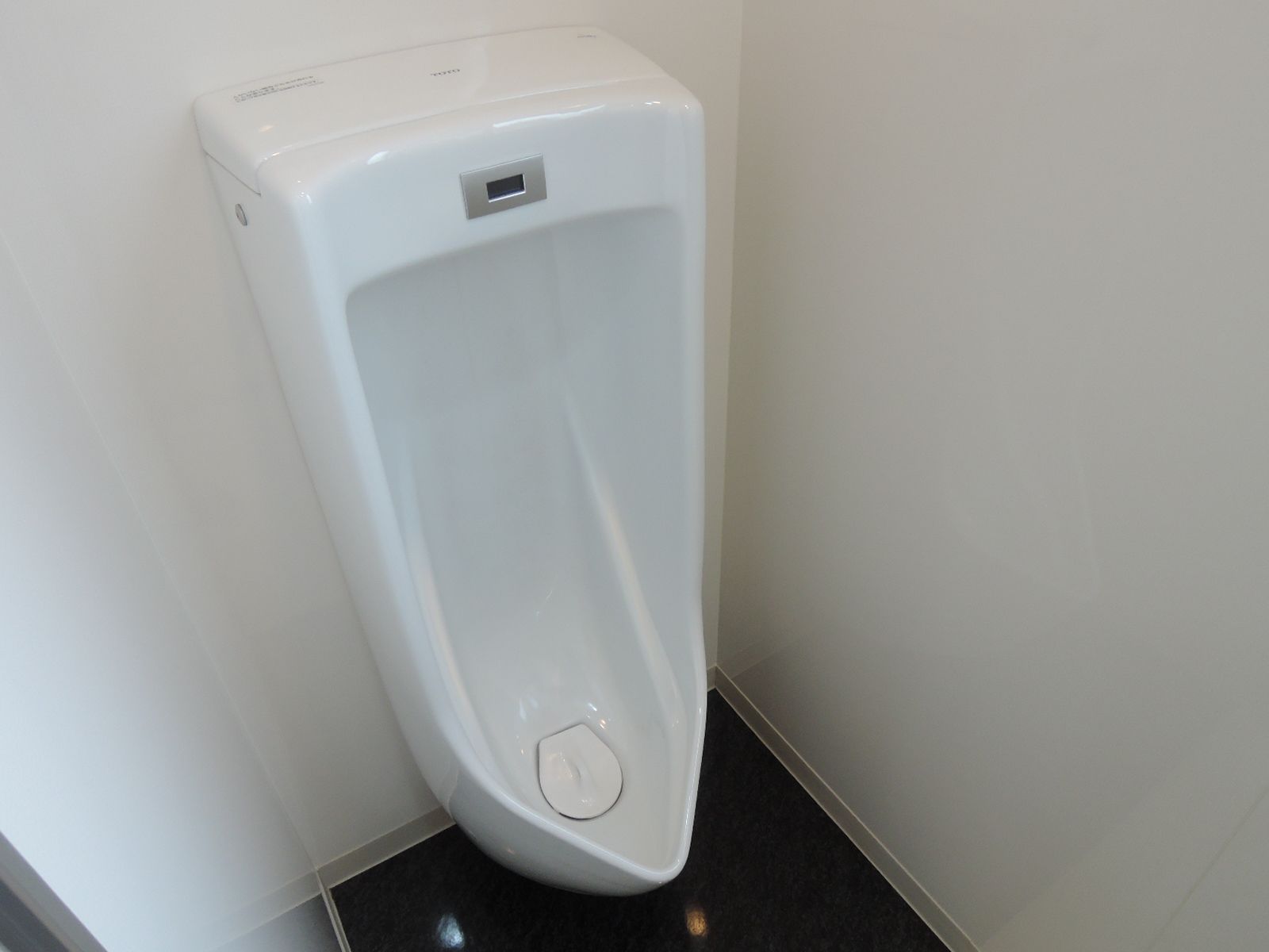 男性用トイレ