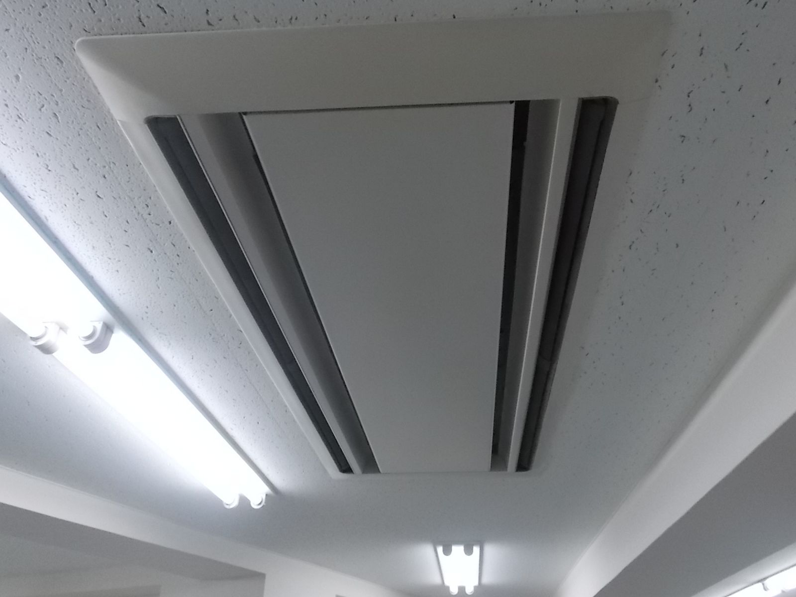 空調