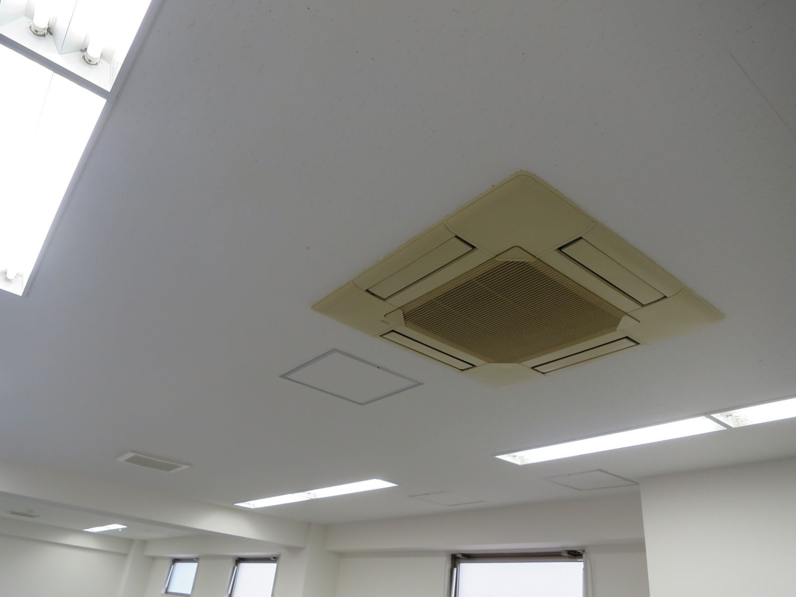空調