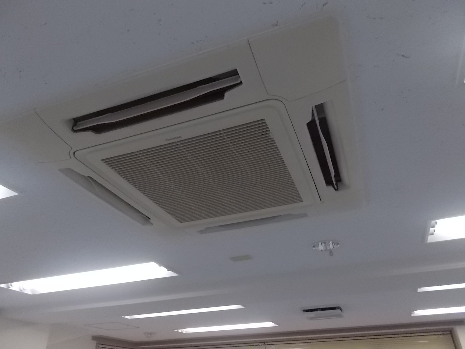 空調
