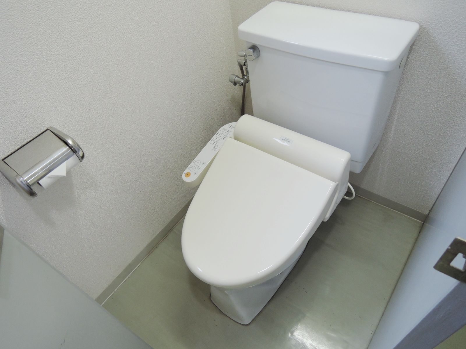 トイレ個室