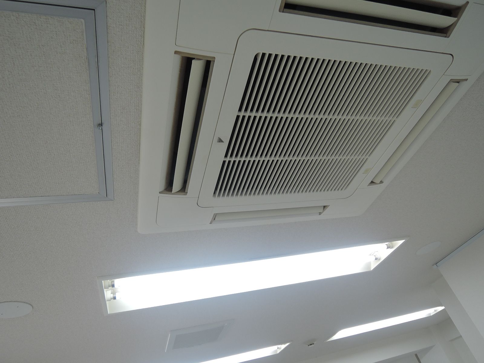 空調