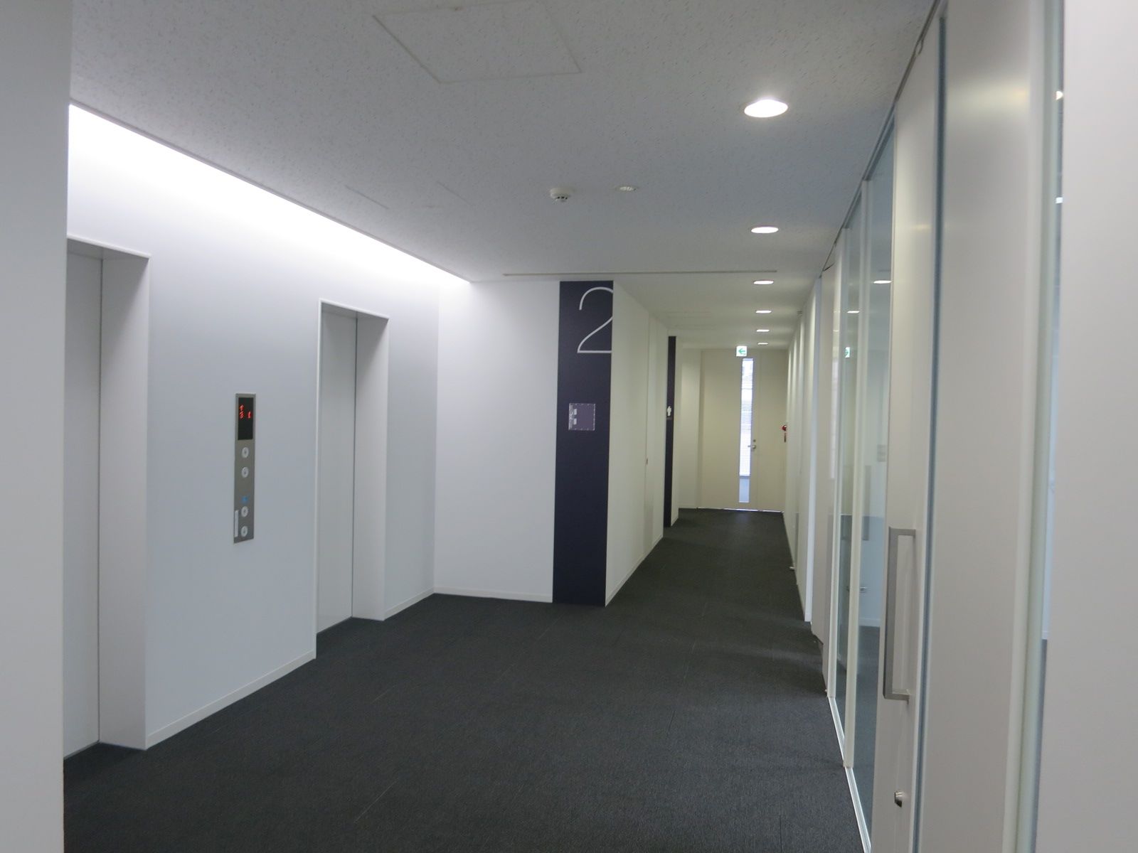 エレベーターホール