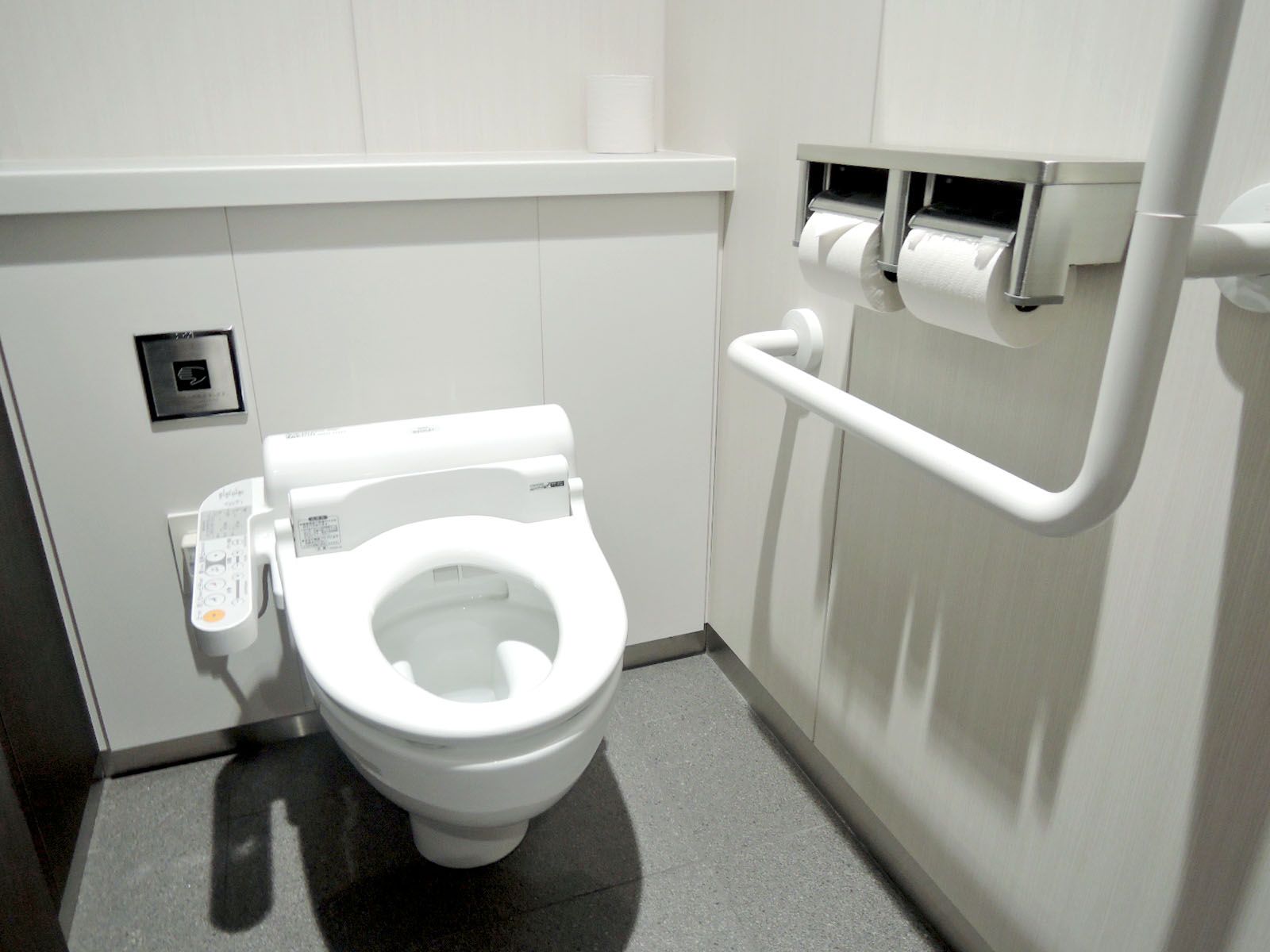 トイレ個室
