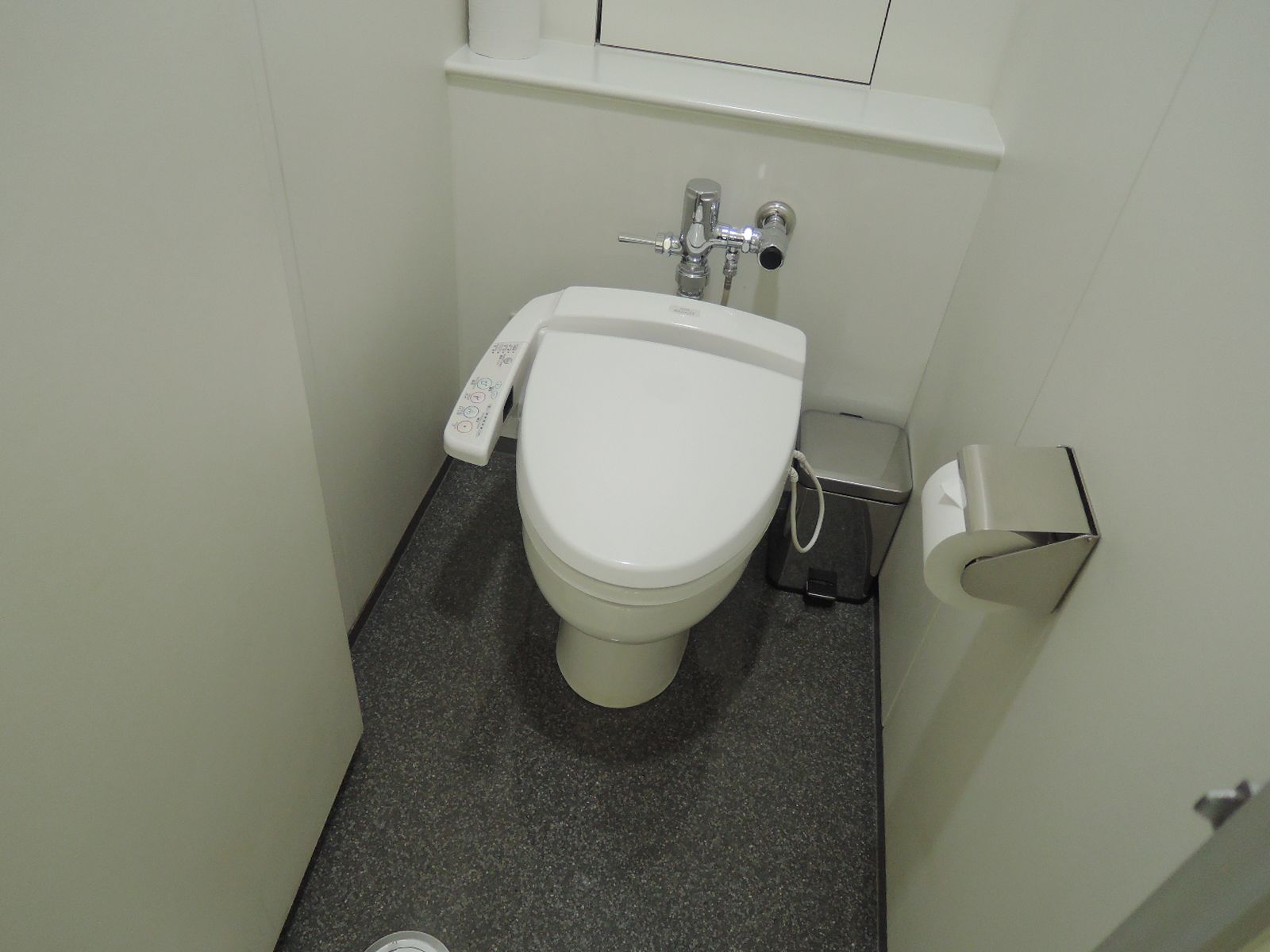 トイレ個室