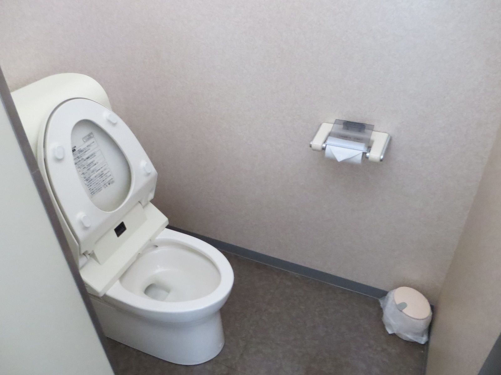 トイレ個室