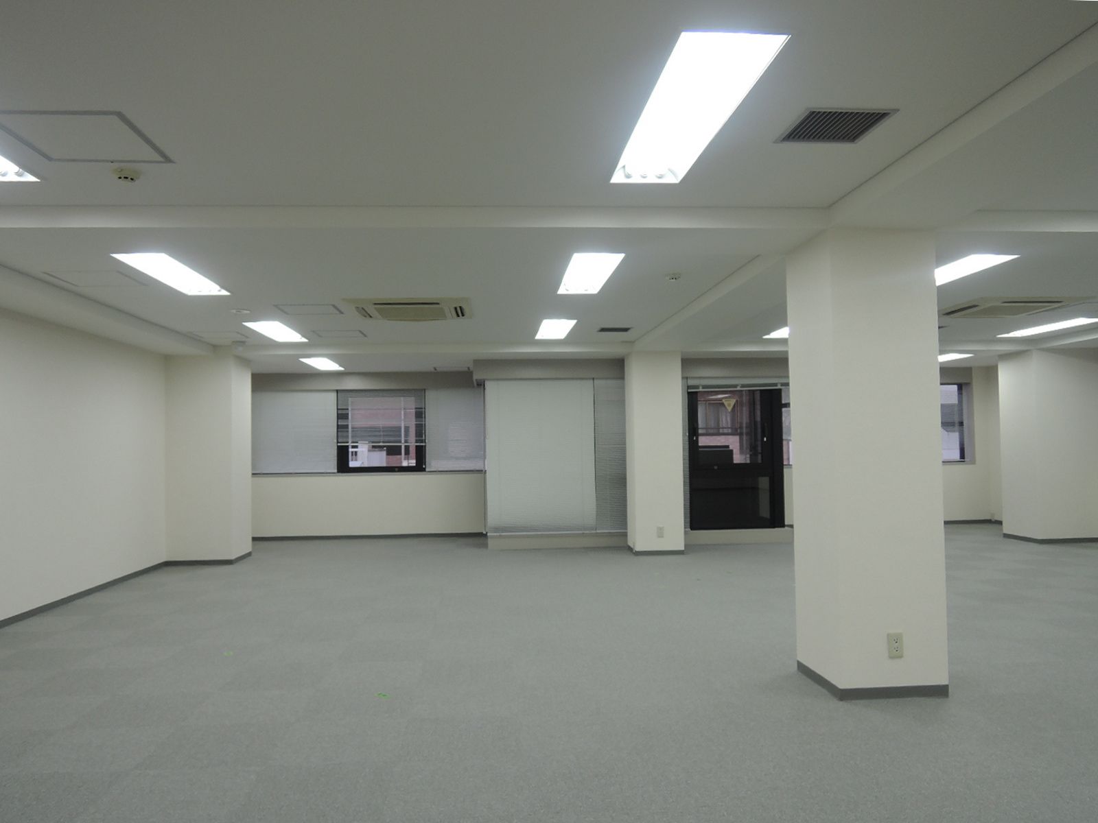 別角度の様子