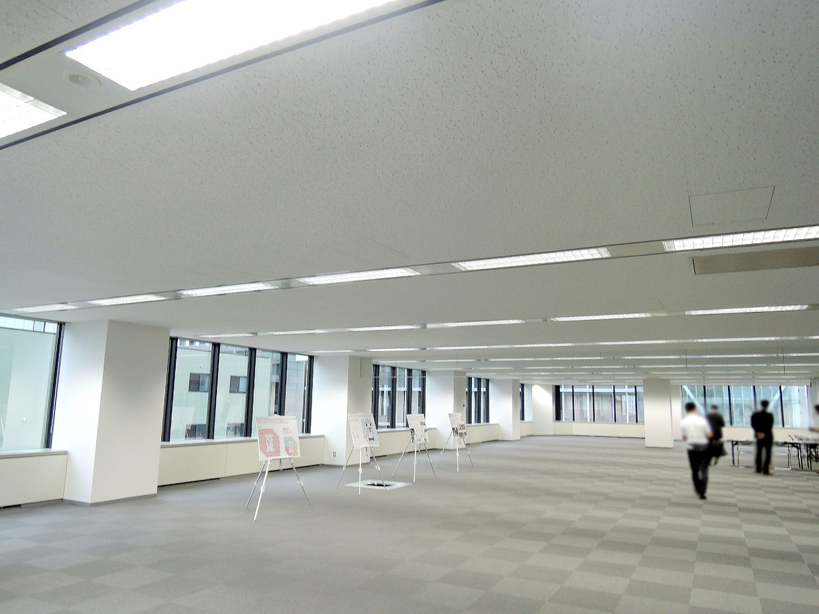 オフィス室内参考画像(7階・約327坪)
