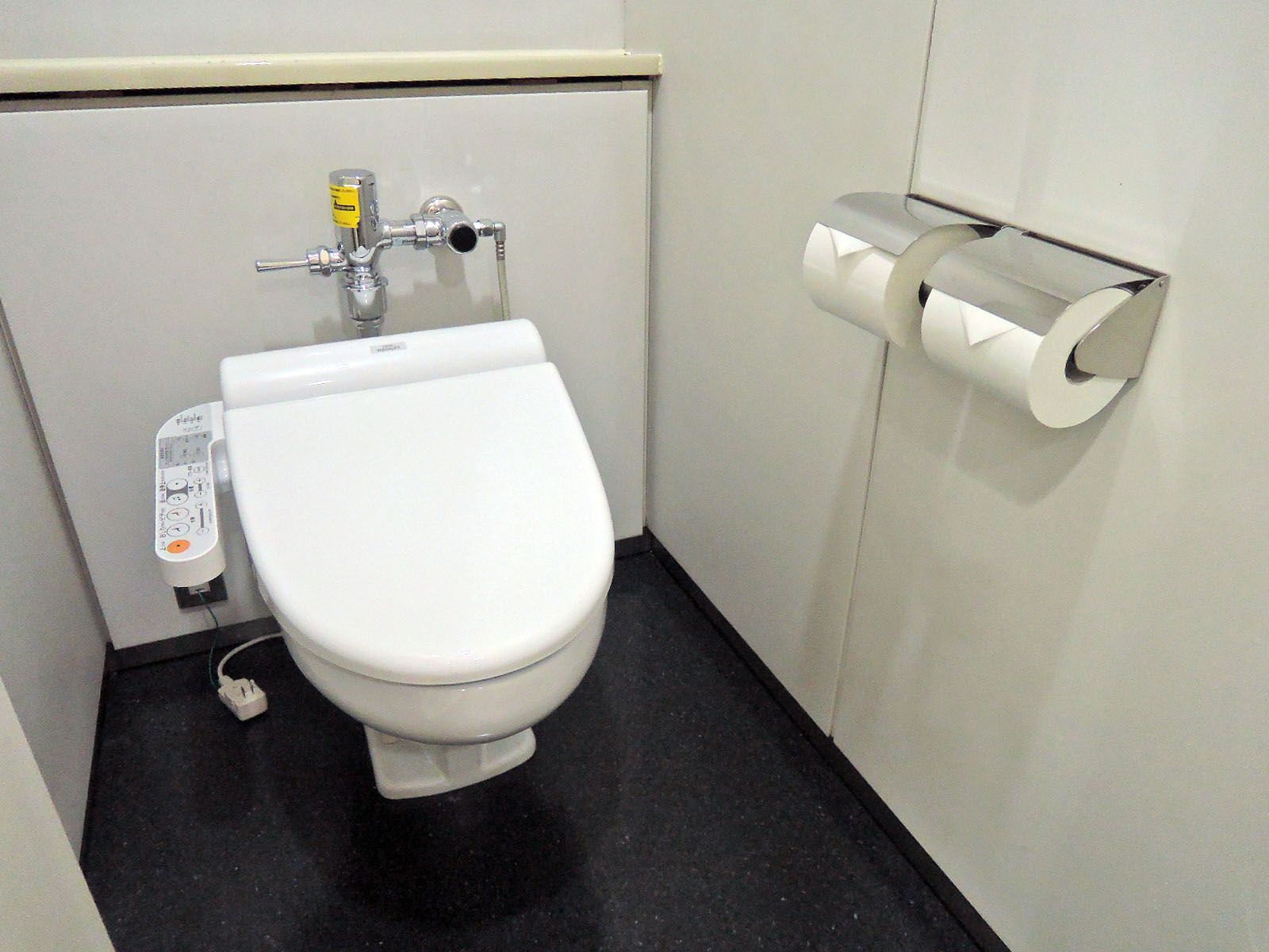 トイレ個室