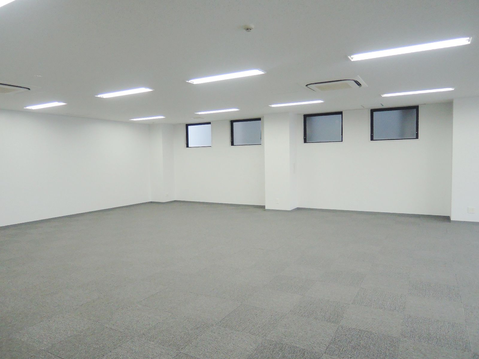 オフィス室内参考画像(4階・約47坪)