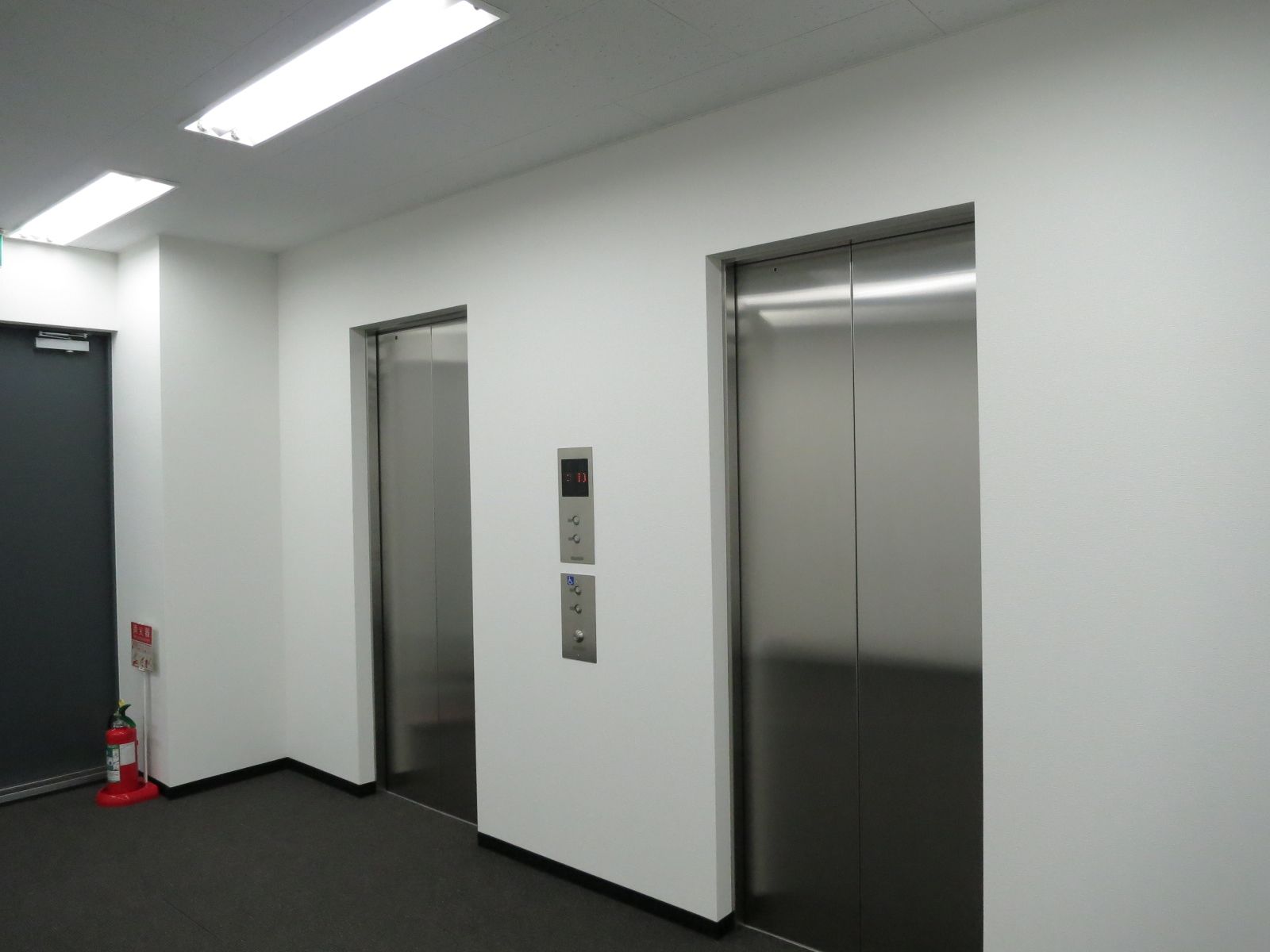 エレベーターホール