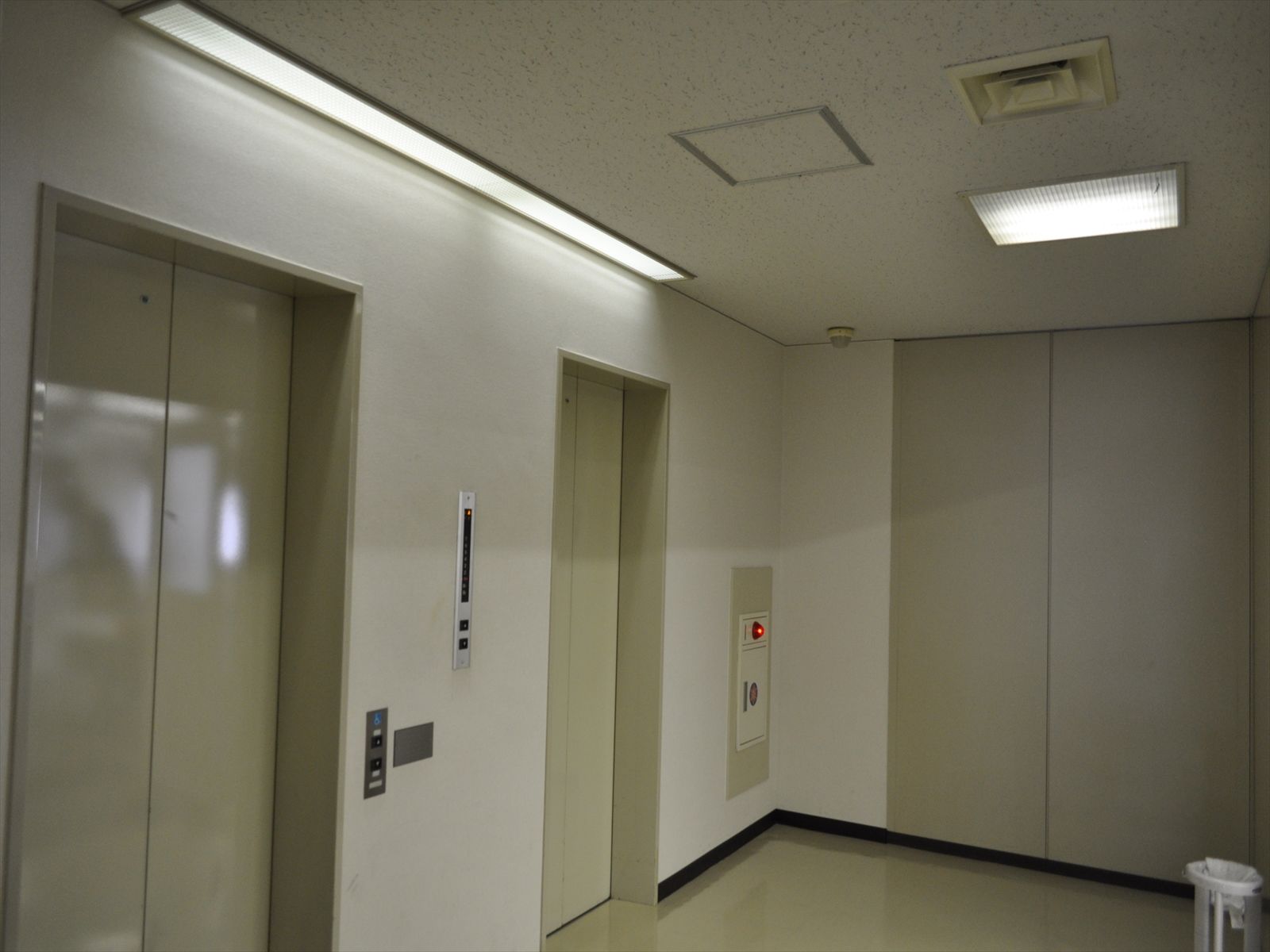 エレベーターホール