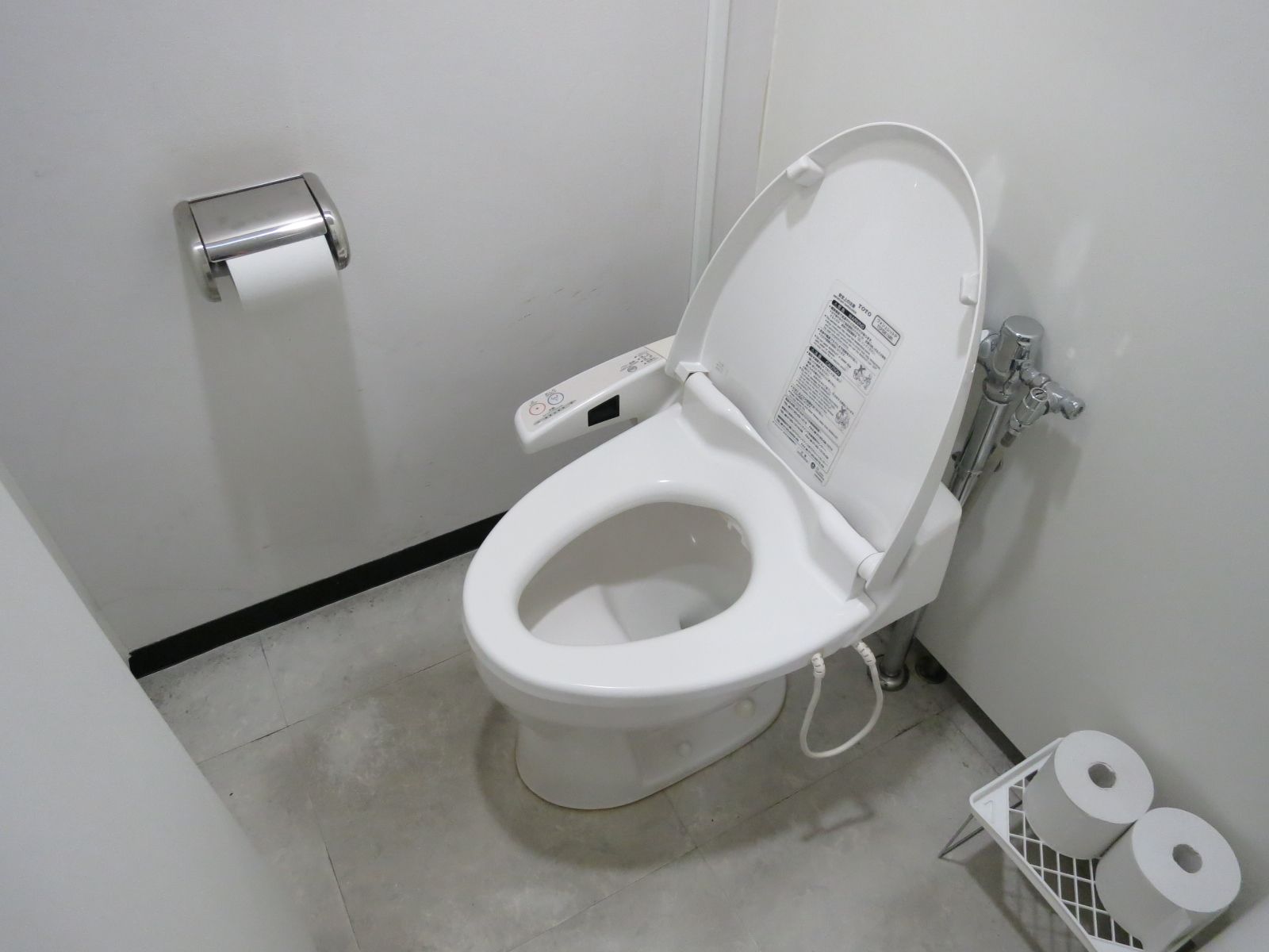 男女別トイレ個室