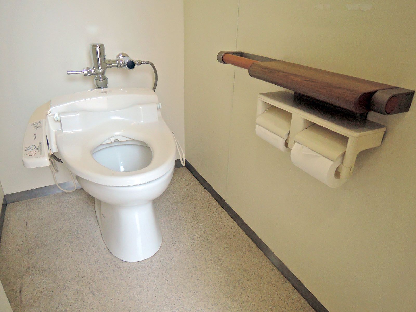 トイレ個室