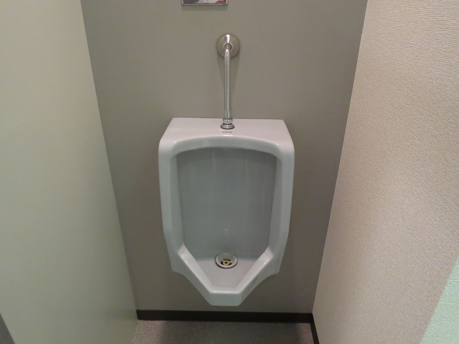 男性用トイレ