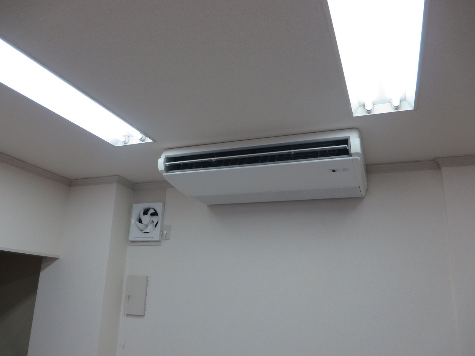 空調