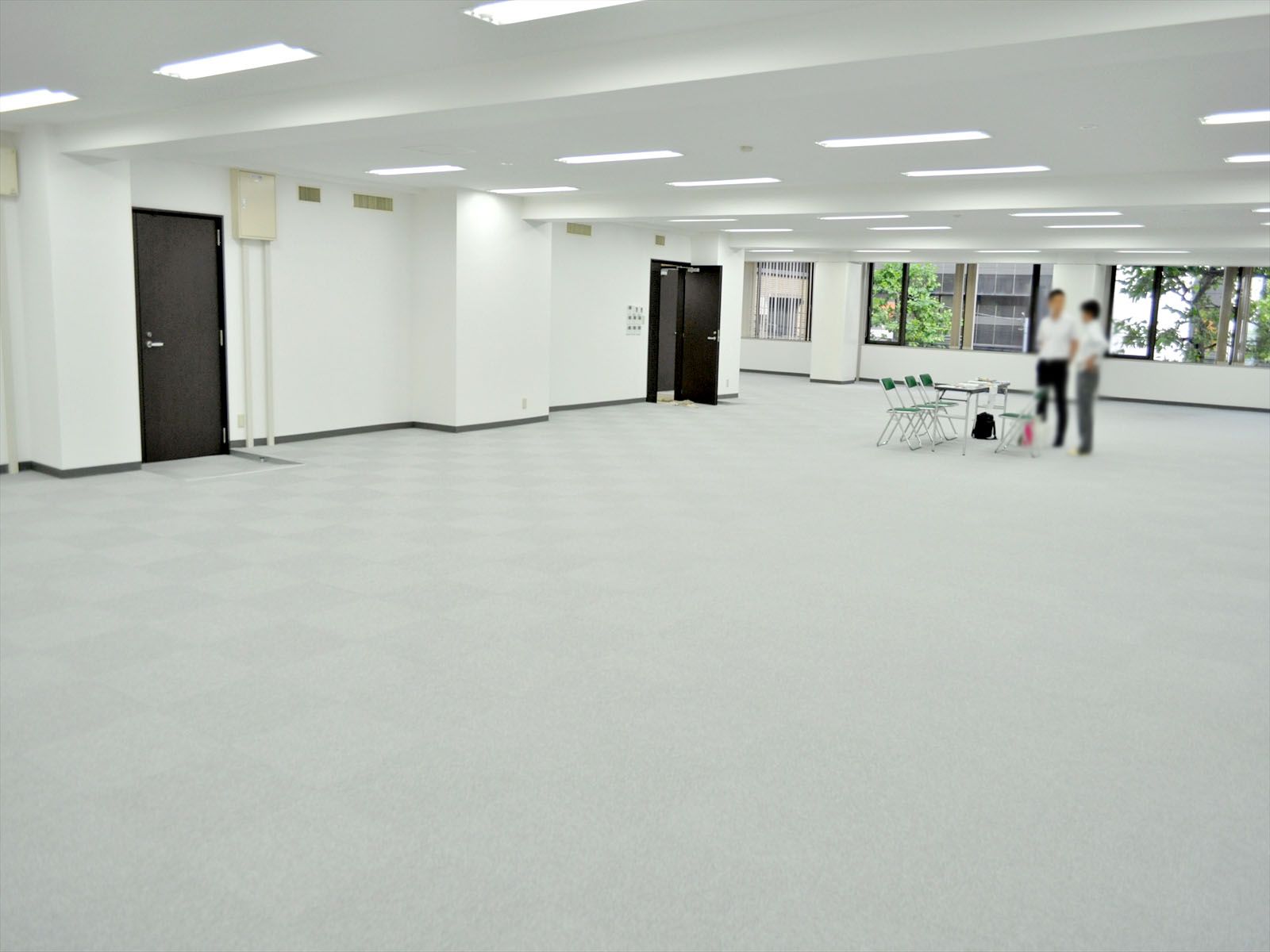 オフィス室内参考画像