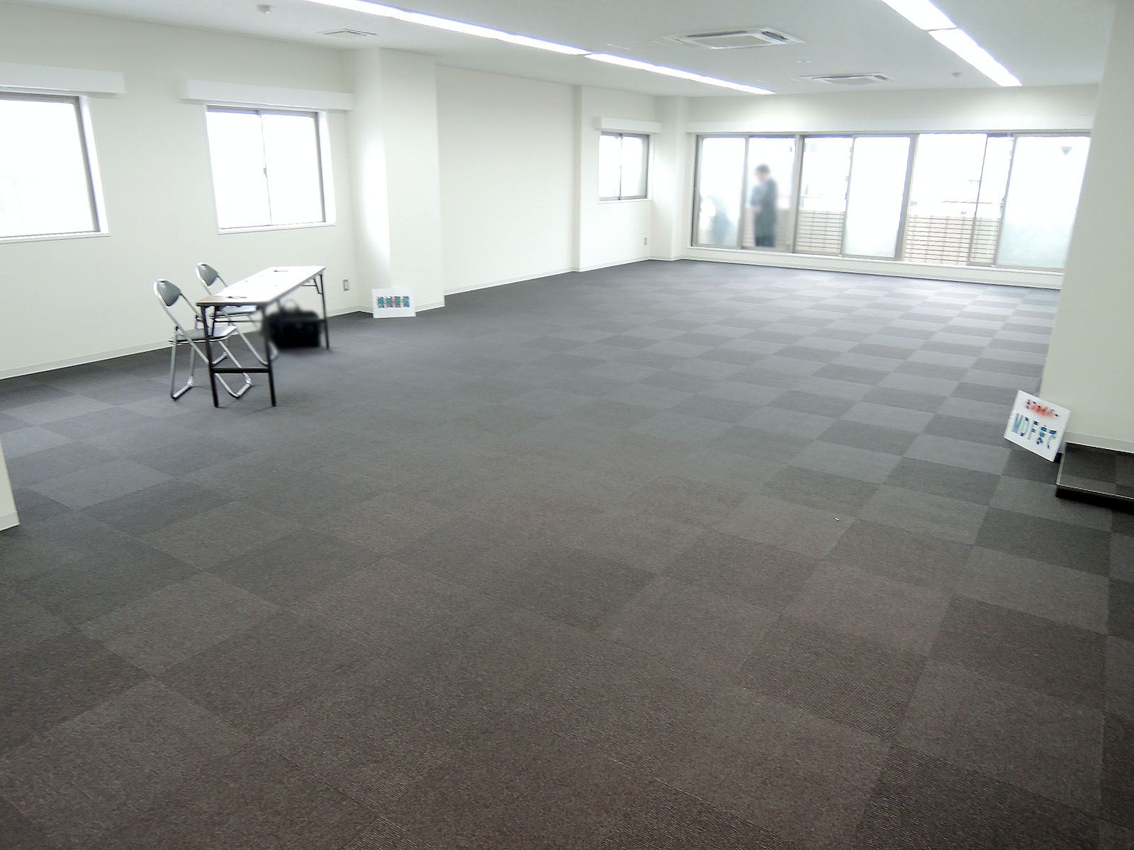オフィス室内参考画像