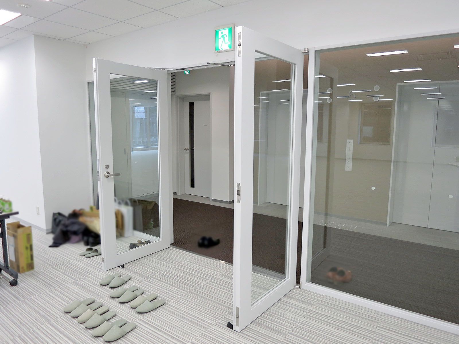 オフィス入口