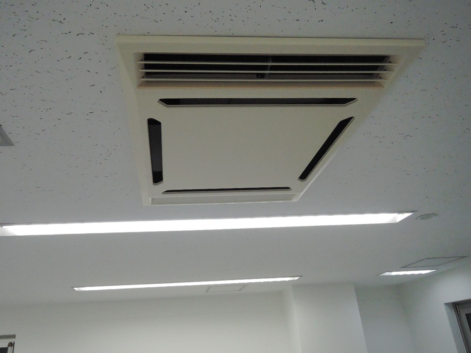 空調