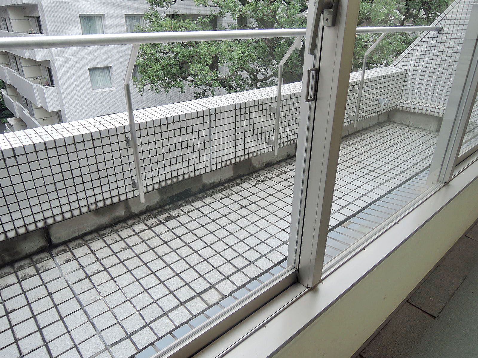 バルコニー完備