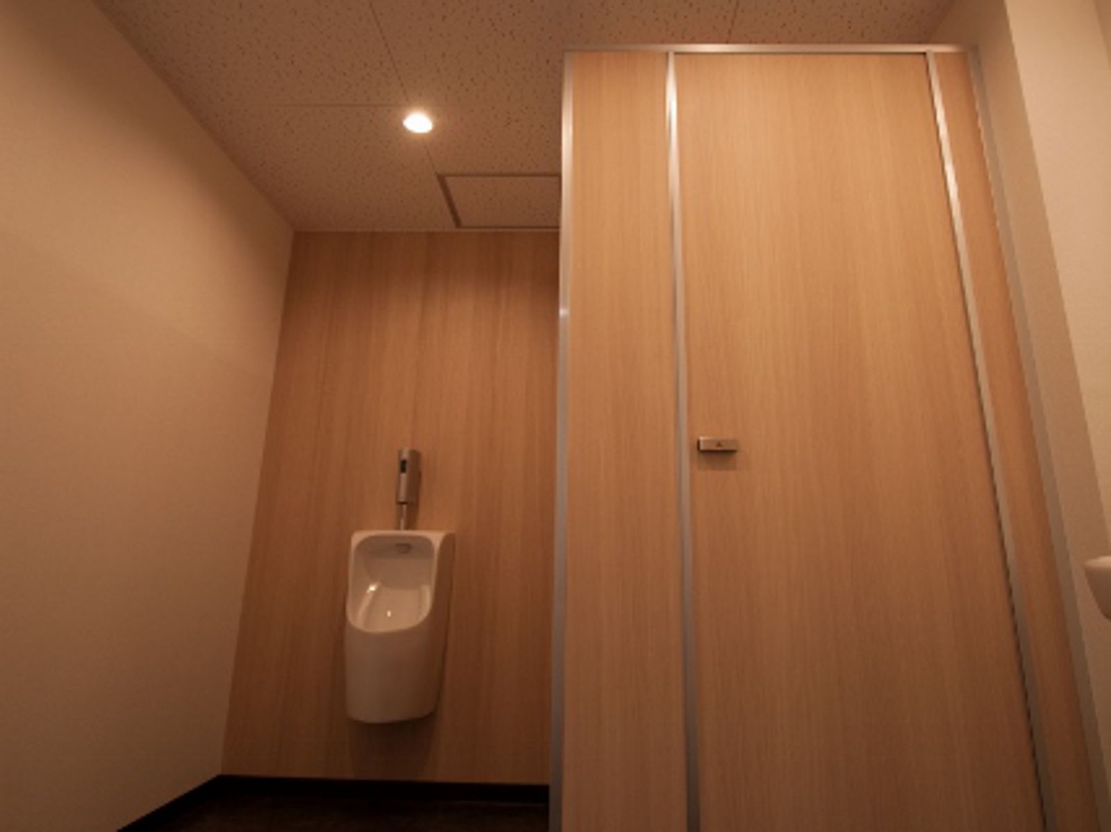 個室トイレ